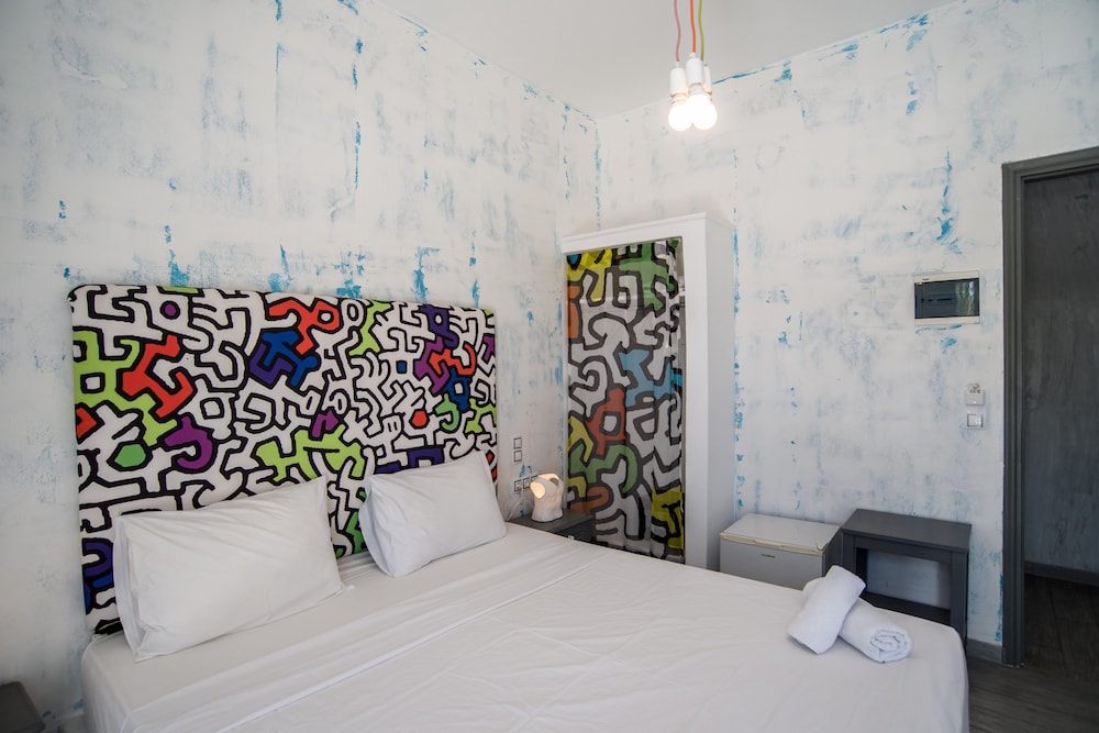 Beach Boutique Hotel — Hotel rooms in Kamari, South Aegean