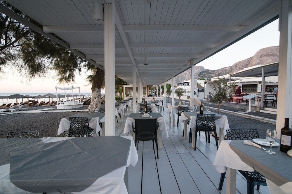 Beach Boutique Hotel — Restaurant & bars in Kamari, South Aegean