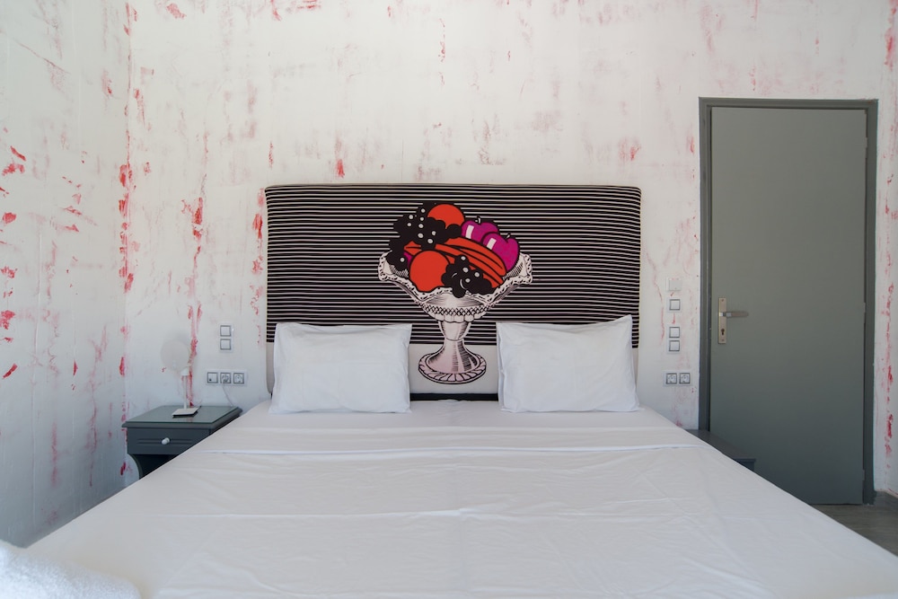 Beach Boutique Hotel — Hotel rooms in Kamari, South Aegean