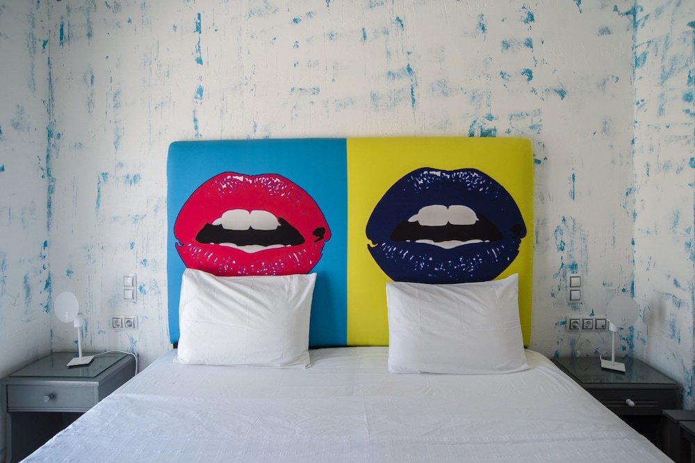 Beach Boutique Hotel — Hotel rooms in Kamari, South Aegean
