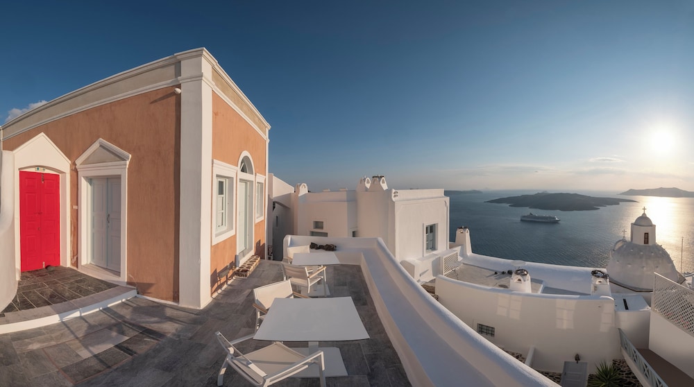 Aigialos Luxury Traditional Settlement — Hotel building in Karterados, South Aegean