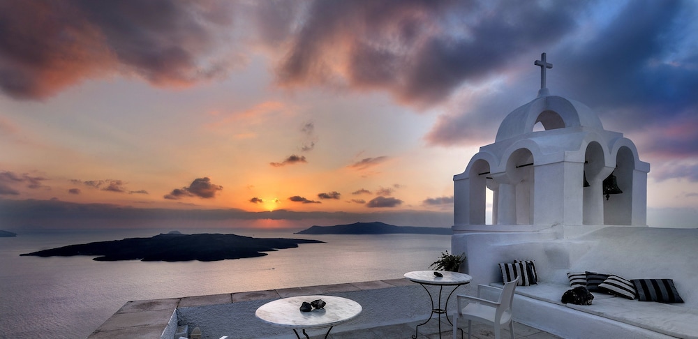 Aigialos Luxury Traditional Settlement — Hotel building in Karterados, South Aegean
