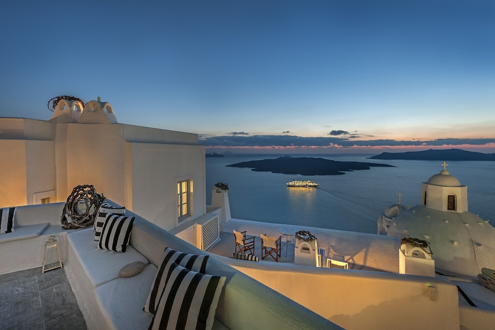 Aigialos Luxury Traditional Settlement — Hotel building in Karterados, South Aegean