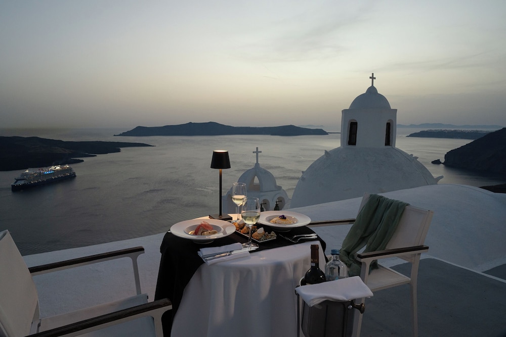 Aigialos Luxury Traditional Settlement — Restaurant & bars in Karterados, South Aegean