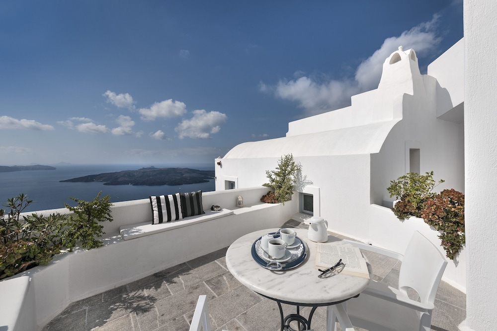 Aigialos Luxury Traditional Settlement — Hotel building in Karterados, South Aegean
