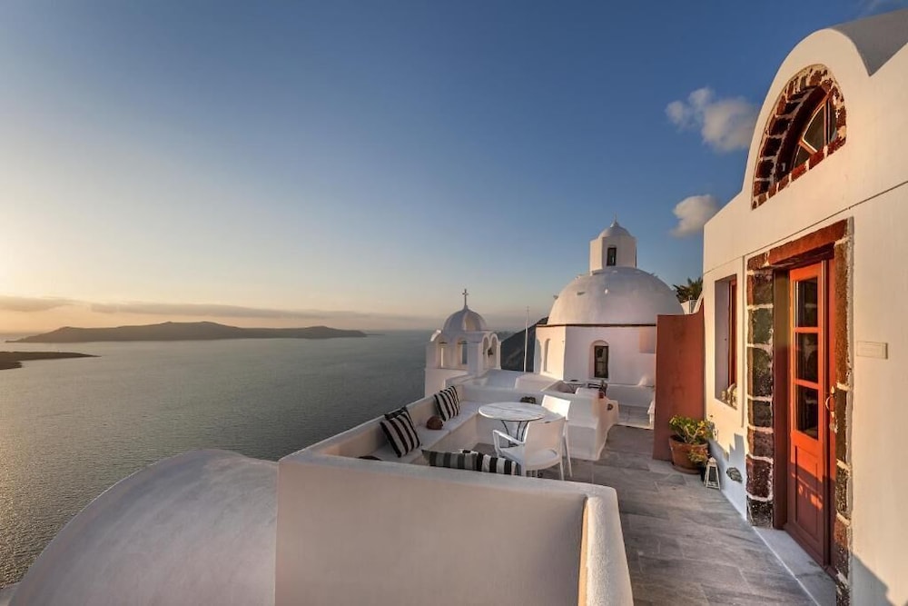 Aigialos Luxury Traditional Settlement — Hotel building in Karterados, South Aegean