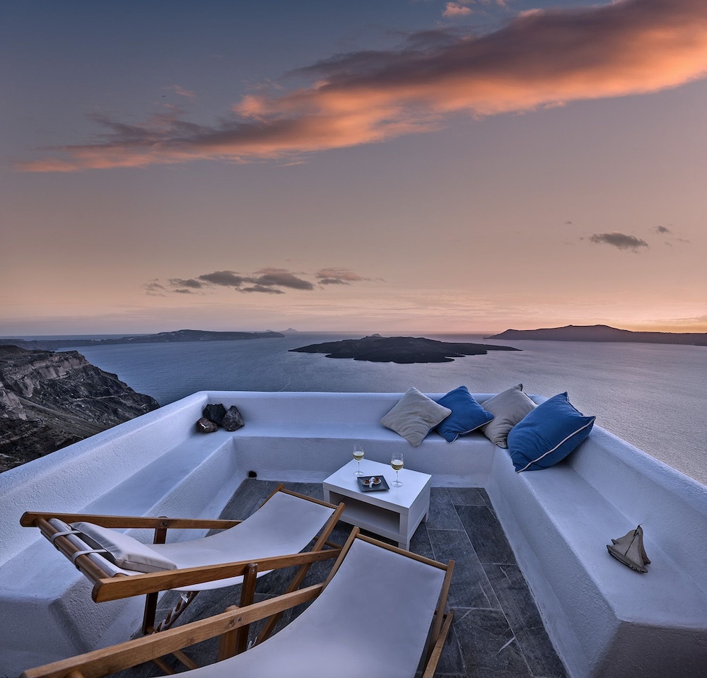 Aigialos Luxury Traditional Settlement — Hotel rooms in Karterados, South Aegean
