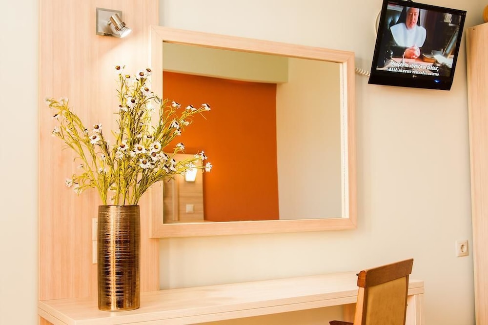 Zante Plaza Hotel — Hotel rooms in Laganas, Ionian Islands
