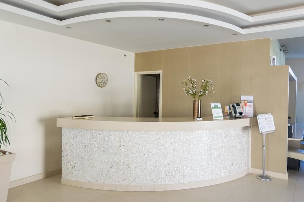 Zante Plaza Hotel — Hotel building in Laganas, Ionian Islands