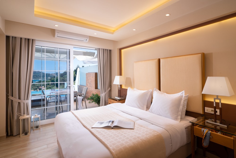 Avalon Palace Hotel by GHH — Hotel rooms in Zante Town, Ionian Islands