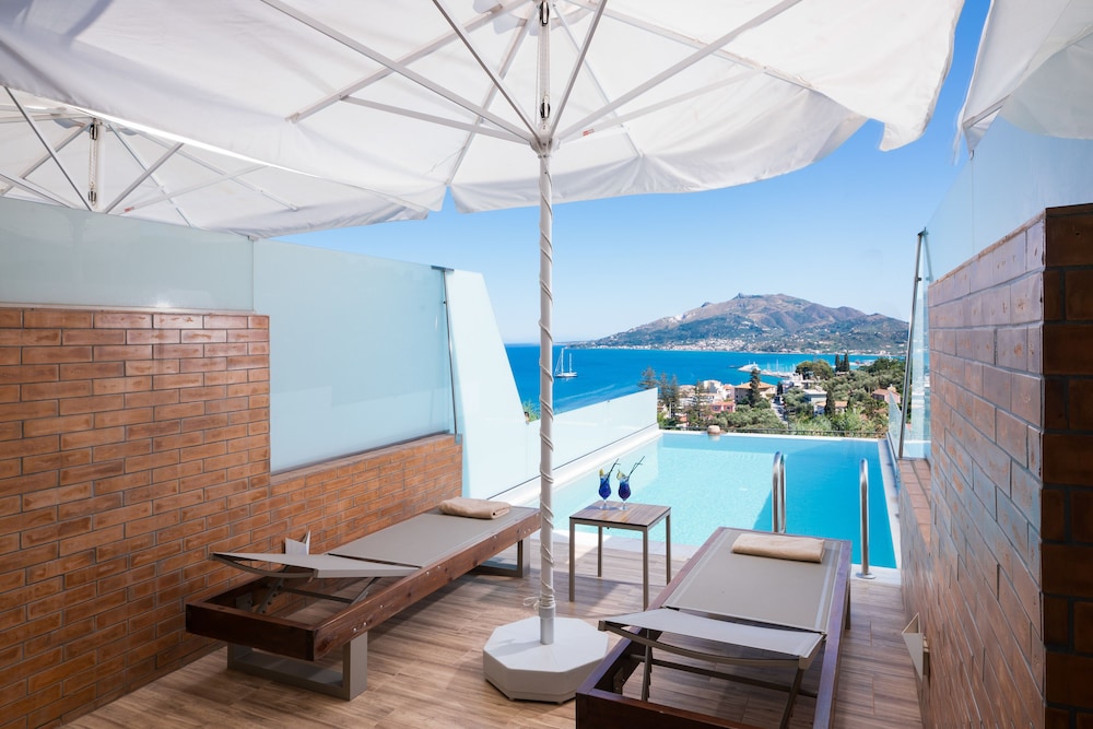 Avalon Palace Hotel by GHH — Swimming pool in Zante Town, Ionian Islands