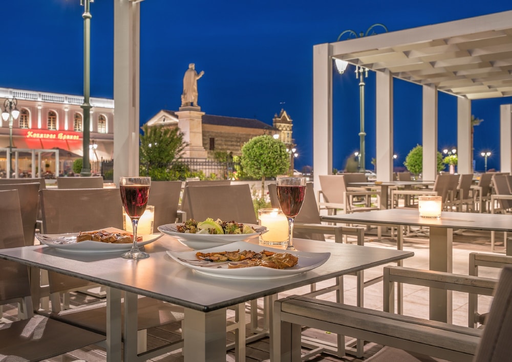 Phoenix Hotel — Restaurant & bars in Zante Town, Ionian Islands
