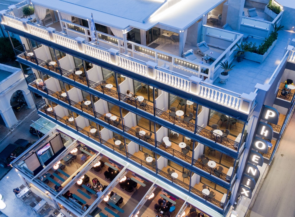 Phoenix Hotel — Hotel building in Zante Town, Ionian Islands