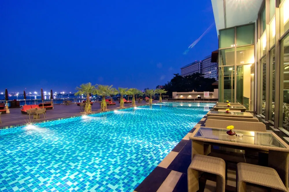 Way Hotel Pattaya