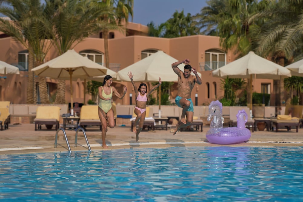Club Paradisio El Gouna Red Sea — Swimming pool in El Gouna, Red Sea