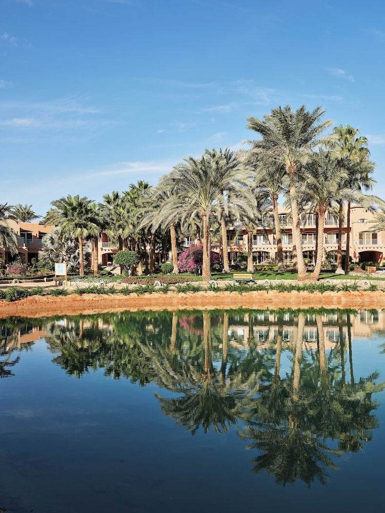 Club Paradisio El Gouna Red Sea — Hotel building in El Gouna, Red Sea