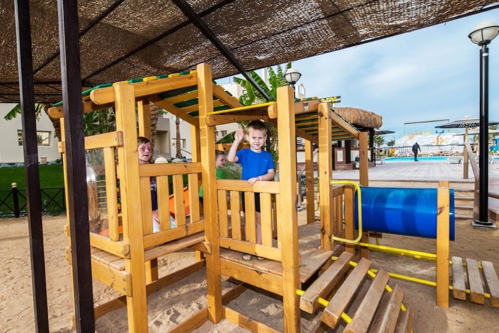 El Karma Aqua Beach Resort — Attractions for children in Hurghada, Red Sea