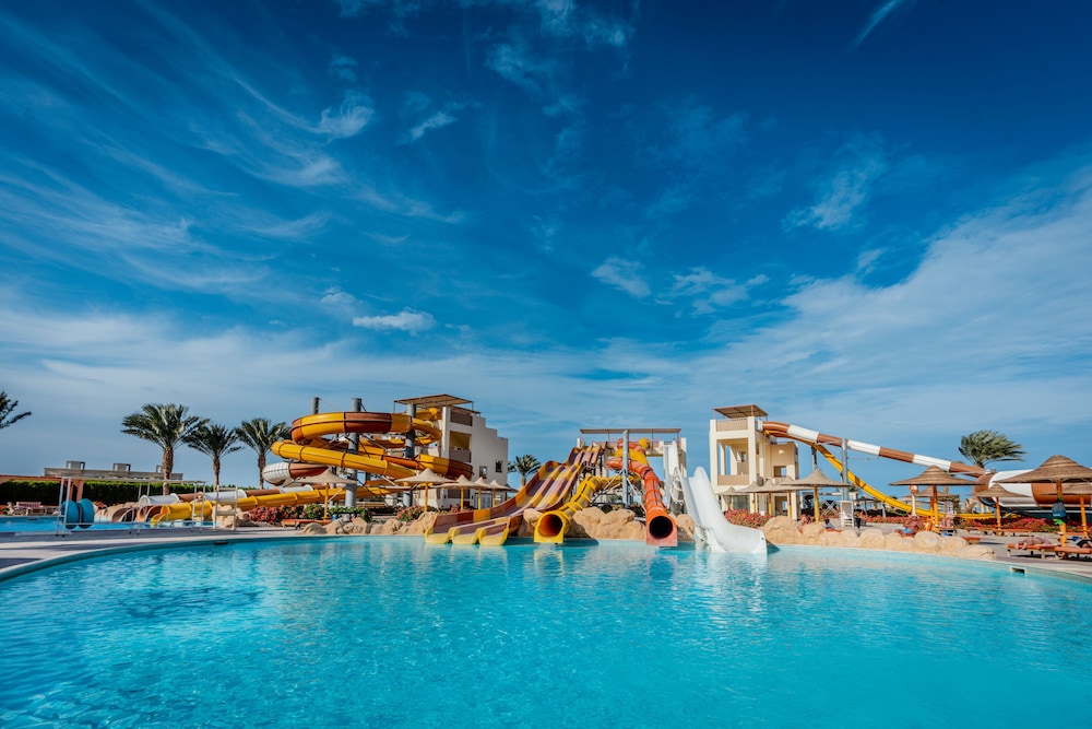 El Karma Aqua Beach Resort — Main photo in Hurghada, Red Sea