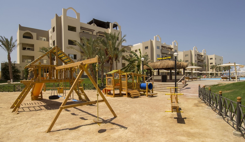 El Karma Aqua Beach Resort — Attractions for children in Hurghada, Red Sea