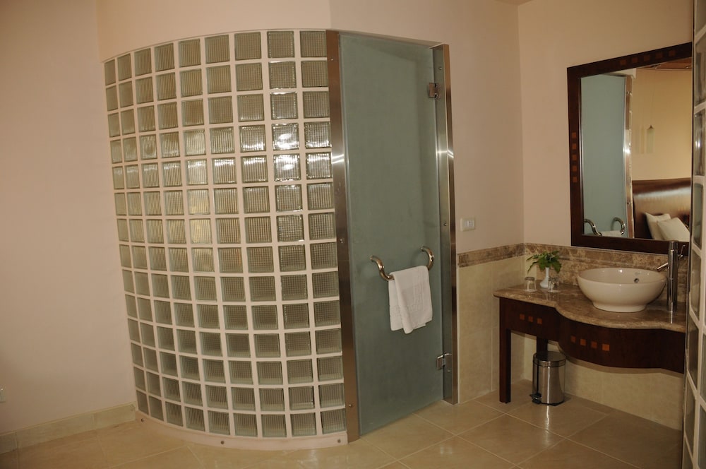 Shams Prestige Abu Soma Resort - All inclusive — Hotel rooms in Safaga, Red Sea