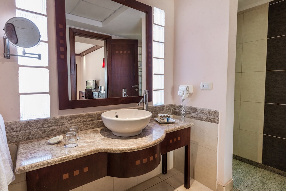 Shams Prestige Abu Soma Resort - All inclusive — Hotel rooms in Safaga, Red Sea
