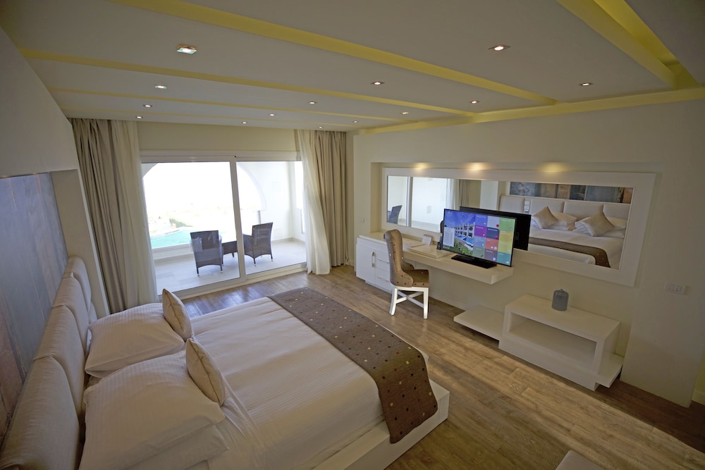 SUNRISE Montemare Resort Grand Select — Rooms in Sharm El Sheikh, Red Sea