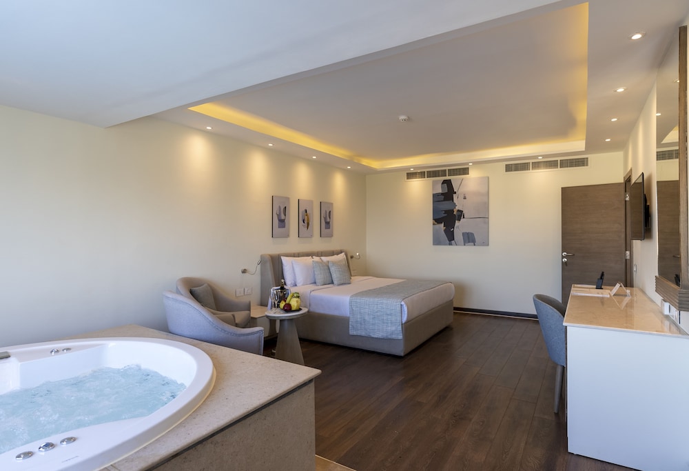 SUNRISE Montemare Resort Grand Select — Rooms in Sharm El Sheikh, Red Sea