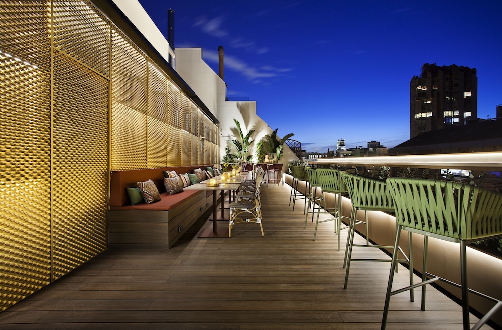 Hotel Vincci Gala — Restaurant & bars in Barcelona, Catalonia
