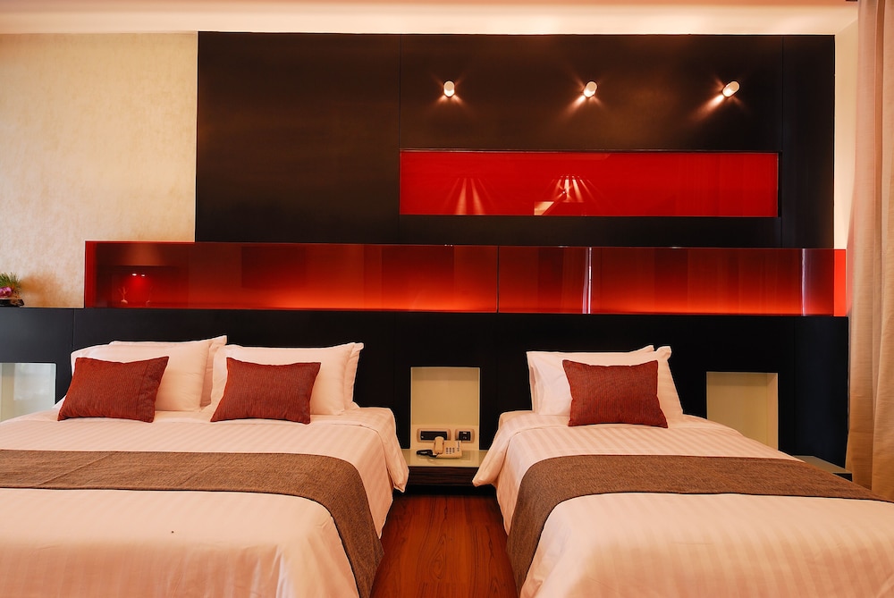 Long Beach Garden Hotel and Pavilions — Hotel rooms in Pattaya, Chonburi