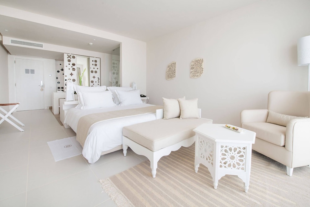 La Badira - Adults Only — Hotel rooms in Hammamet, Nabeul
