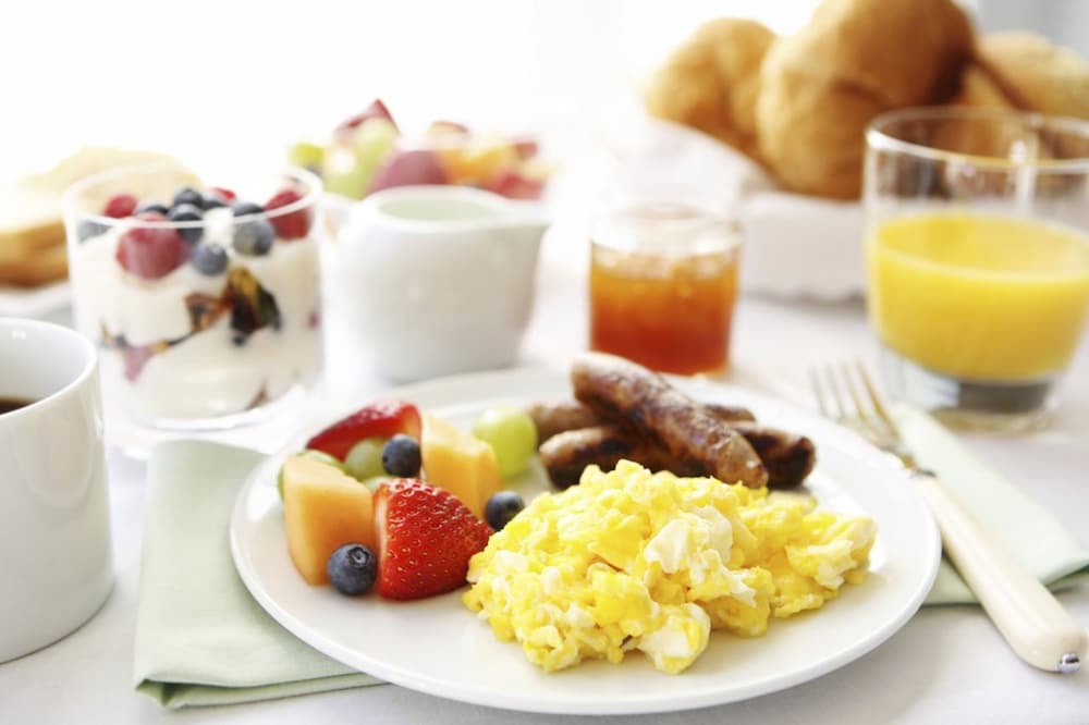 Hilton Garden Inn New York/Manhattan-Midtown East — Restaurant & bars in New York City, New York State