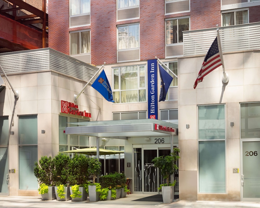 Hilton Garden Inn New York/Manhattan-Midtown East — Hotel building in New York City, New York State