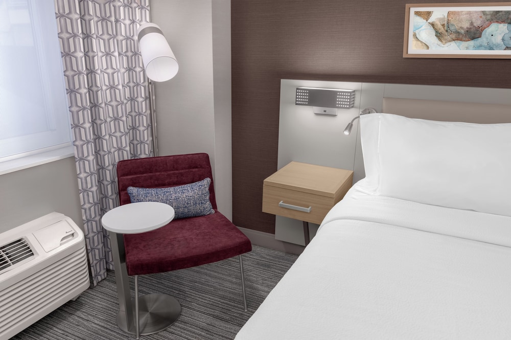 Hilton Garden Inn New York/Manhattan-Midtown East — Hotel rooms in New York City, New York State
