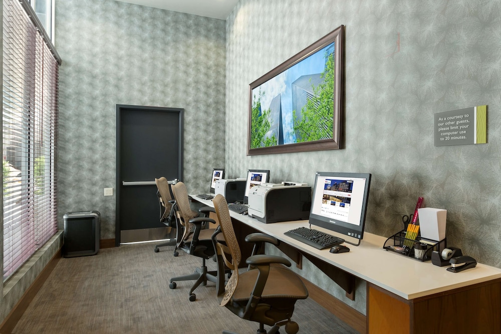 Hilton Garden Inn New York/Manhattan-Midtown East — Hotel building in New York City, New York State
