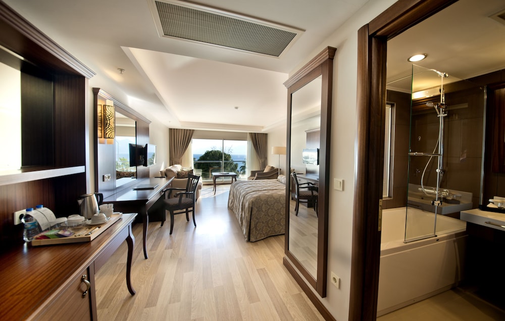Prime Hotel — Hotel rooms in Antalya