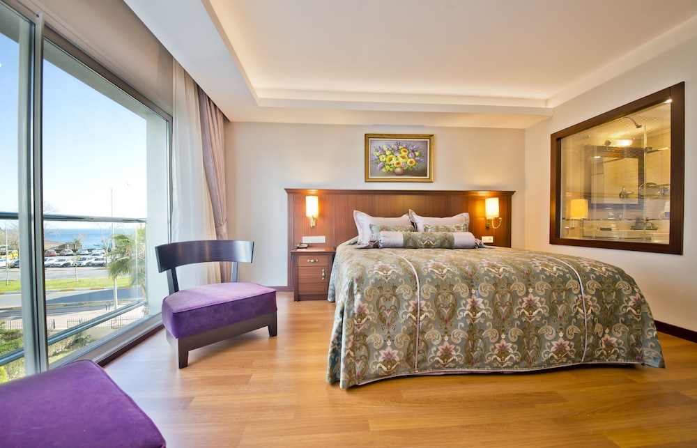 Prime Hotel — Hotel rooms in Antalya