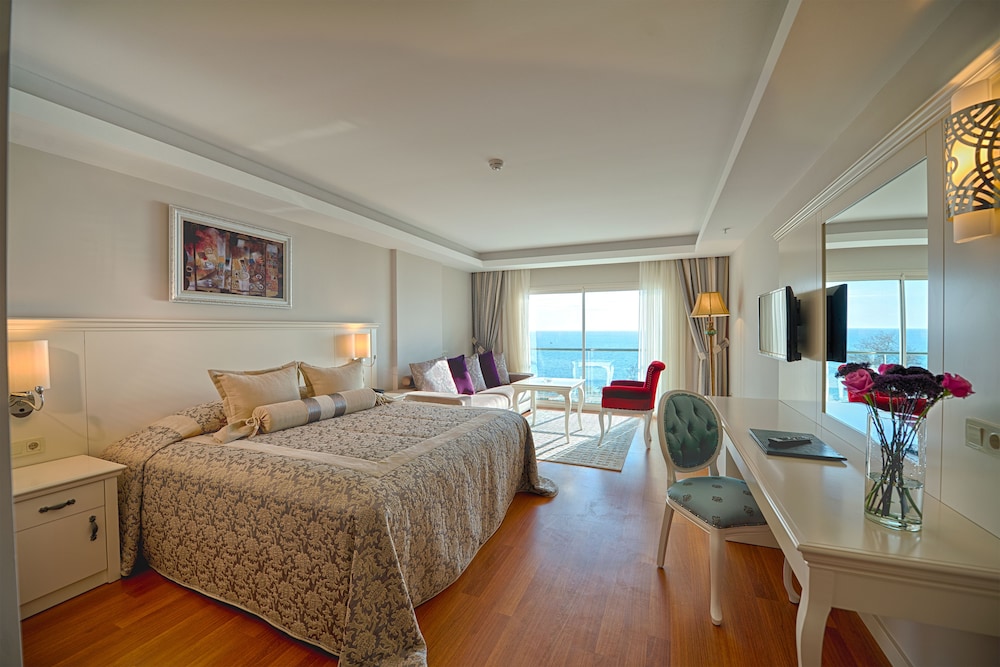 Prime Hotel — Hotel rooms in Antalya
