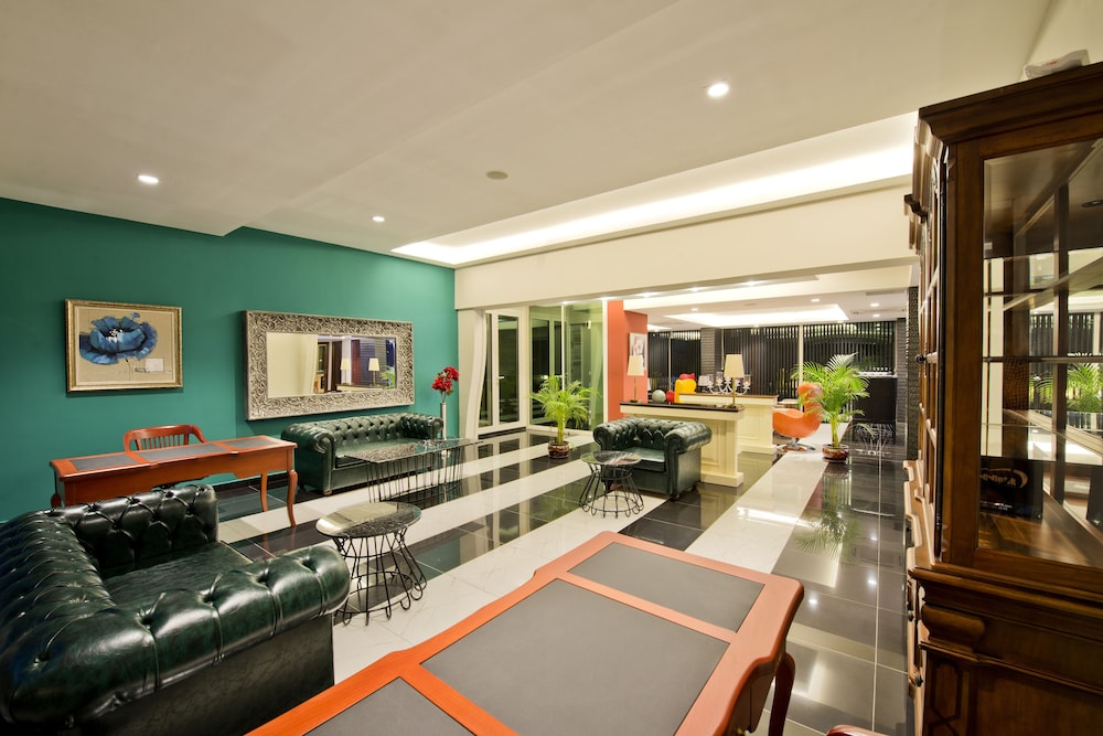 Prime Hotel — Hotel building in Antalya