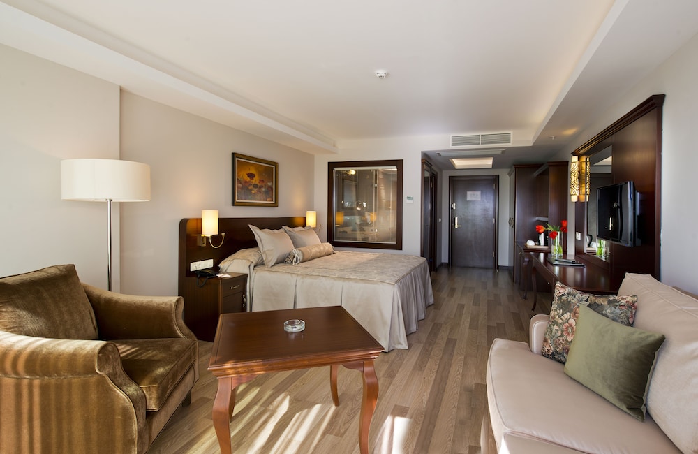 Prime Hotel — Hotel rooms in Antalya