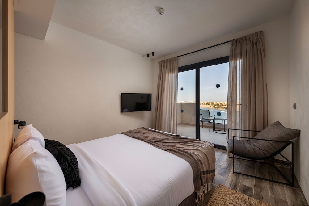Creek Hotel and Residences El Gouna — Hotel rooms in El Gouna, Red Sea