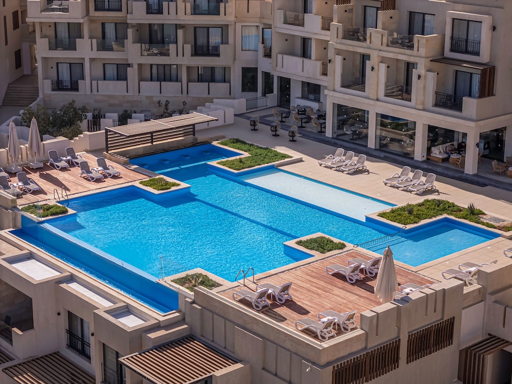 Creek Hotel and Residences El Gouna — Swimming pool in El Gouna, Red Sea