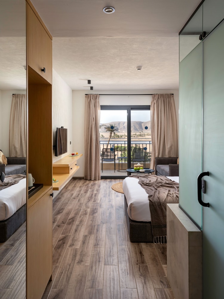 Creek Hotel and Residences El Gouna — Hotel rooms in El Gouna, Red Sea