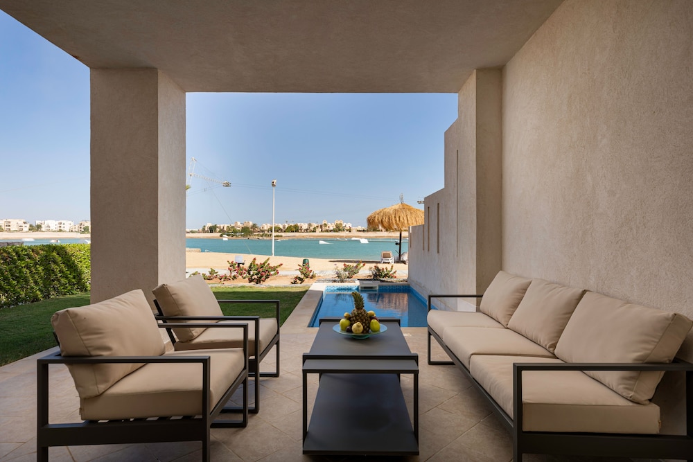 Creek Hotel and Residences El Gouna — Hotel rooms in El Gouna, Red Sea