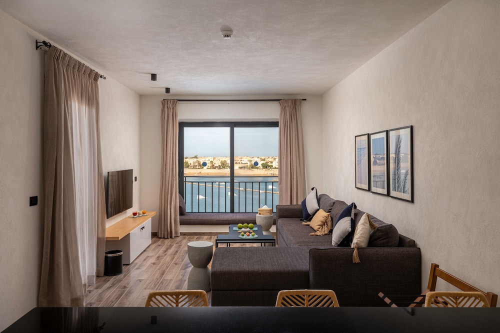Creek Hotel and Residences El Gouna — Hotel rooms in El Gouna, Red Sea