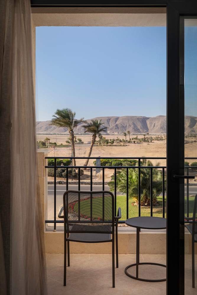 Creek Hotel and Residences El Gouna — Hotel rooms in El Gouna, Red Sea