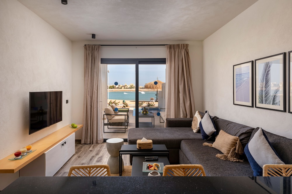 Creek Hotel and Residences El Gouna — Hotel rooms in El Gouna, Red Sea