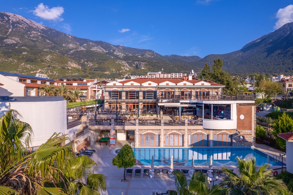 Orka World Hotel & Aquapark — Hotel building in Fethiye, Mugla