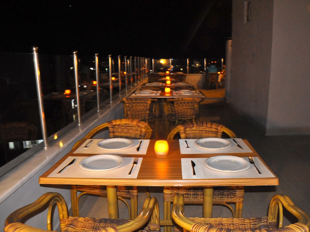 Divani Ali Hotel — Restaurant & bars in Istanbul, Istanbul