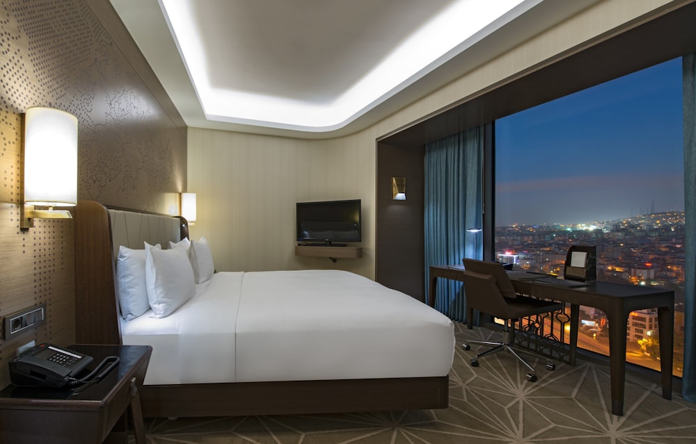 Hilton Istanbul Kozyatagi — Hotel rooms in Istanbul, Istanbul