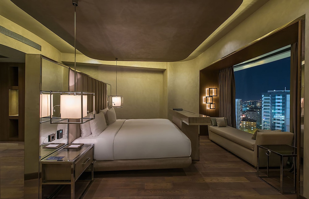 Hilton Istanbul Kozyatagi — Hotel rooms in Istanbul, Istanbul
